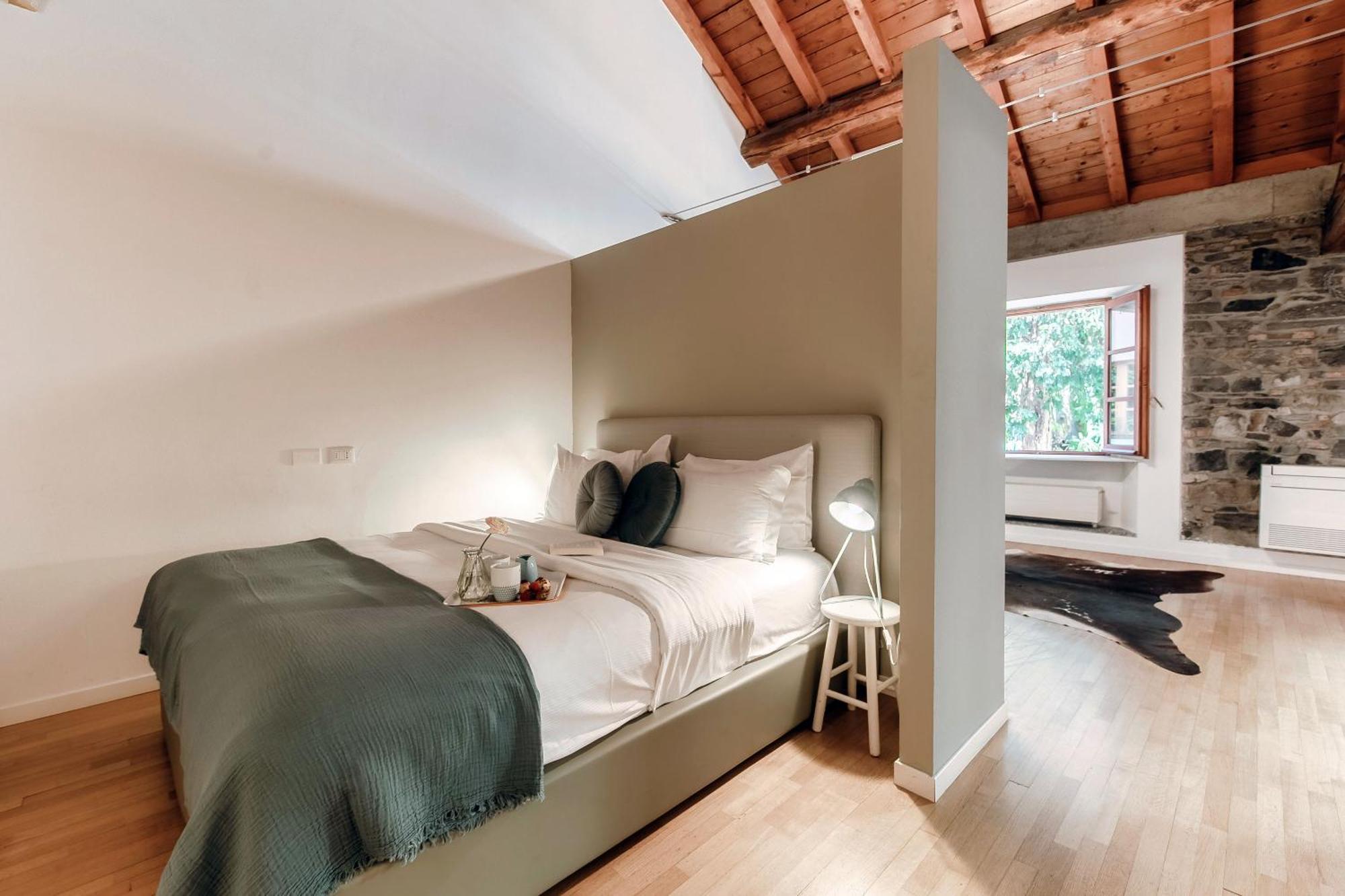 Corte Delle Rondini - Bymyhomeincomo Luaran gambar